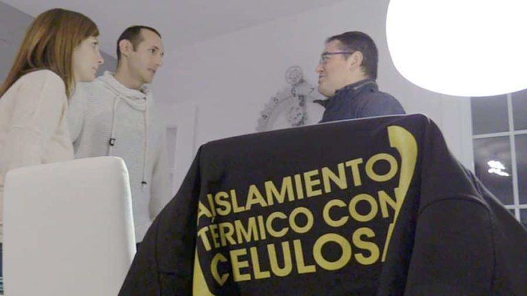 Aislar con celulosa una casa a 4 vientos en Santa Coloma de Cervelló