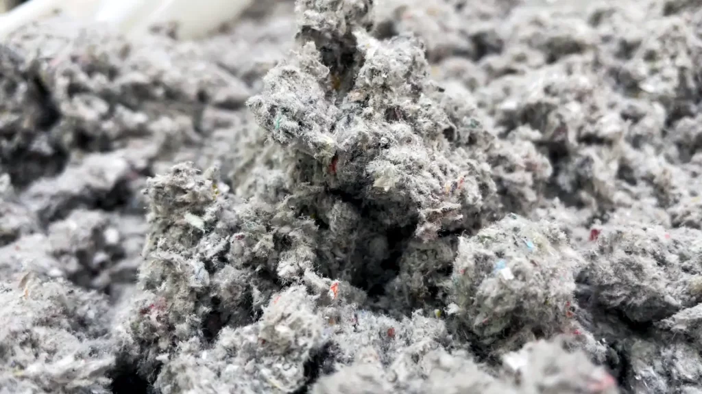 Aislantes naturales para un hogar más eficiente y sostenible: La celulosa